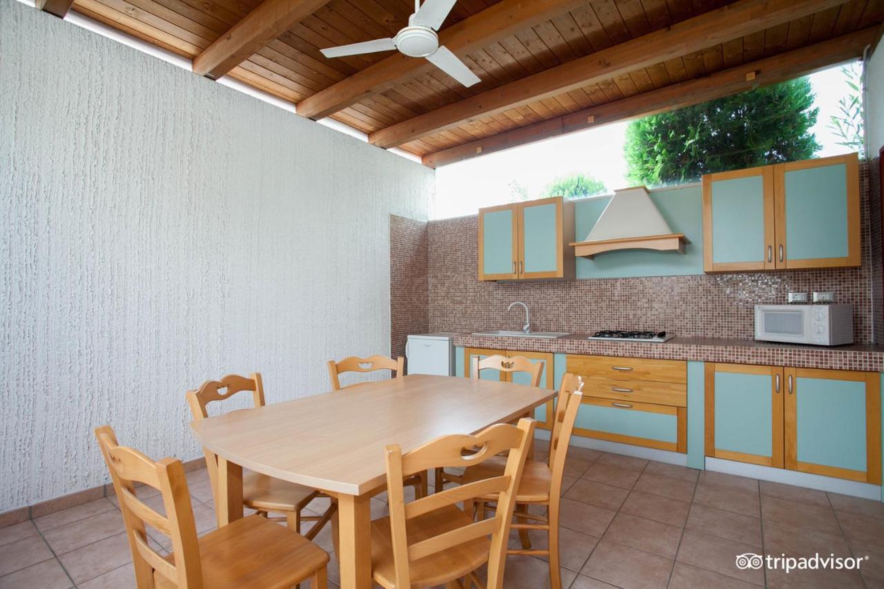 Villaggio Albatros Resort Lesina Buitenkant foto